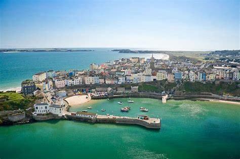 Spinnaker - Self Catering Apartment, Tenby Exterior photo