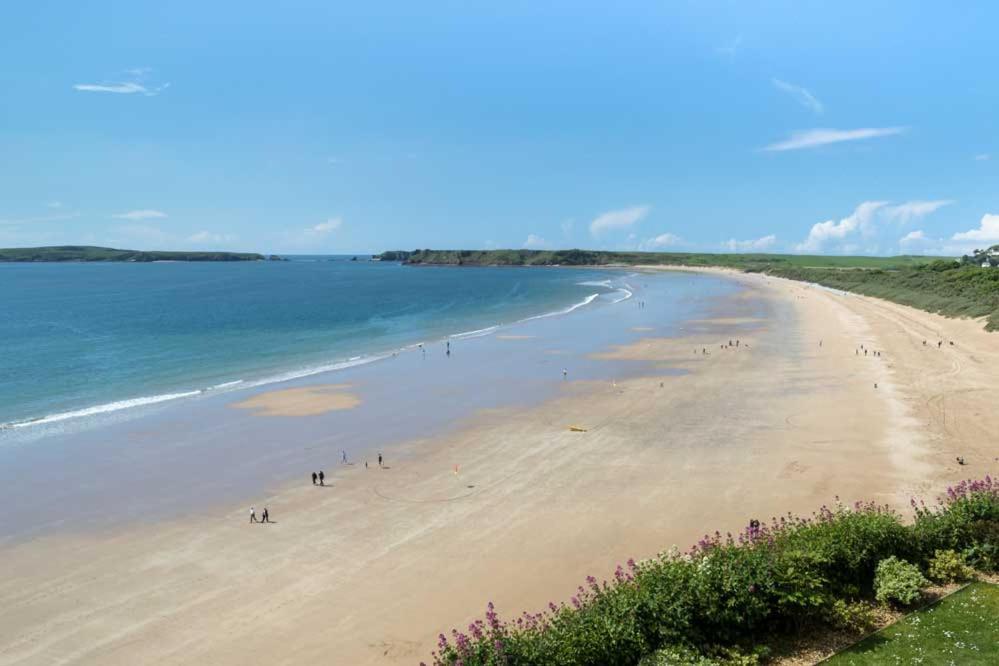 Spinnaker - Self Catering Apartment, Tenby Exterior photo